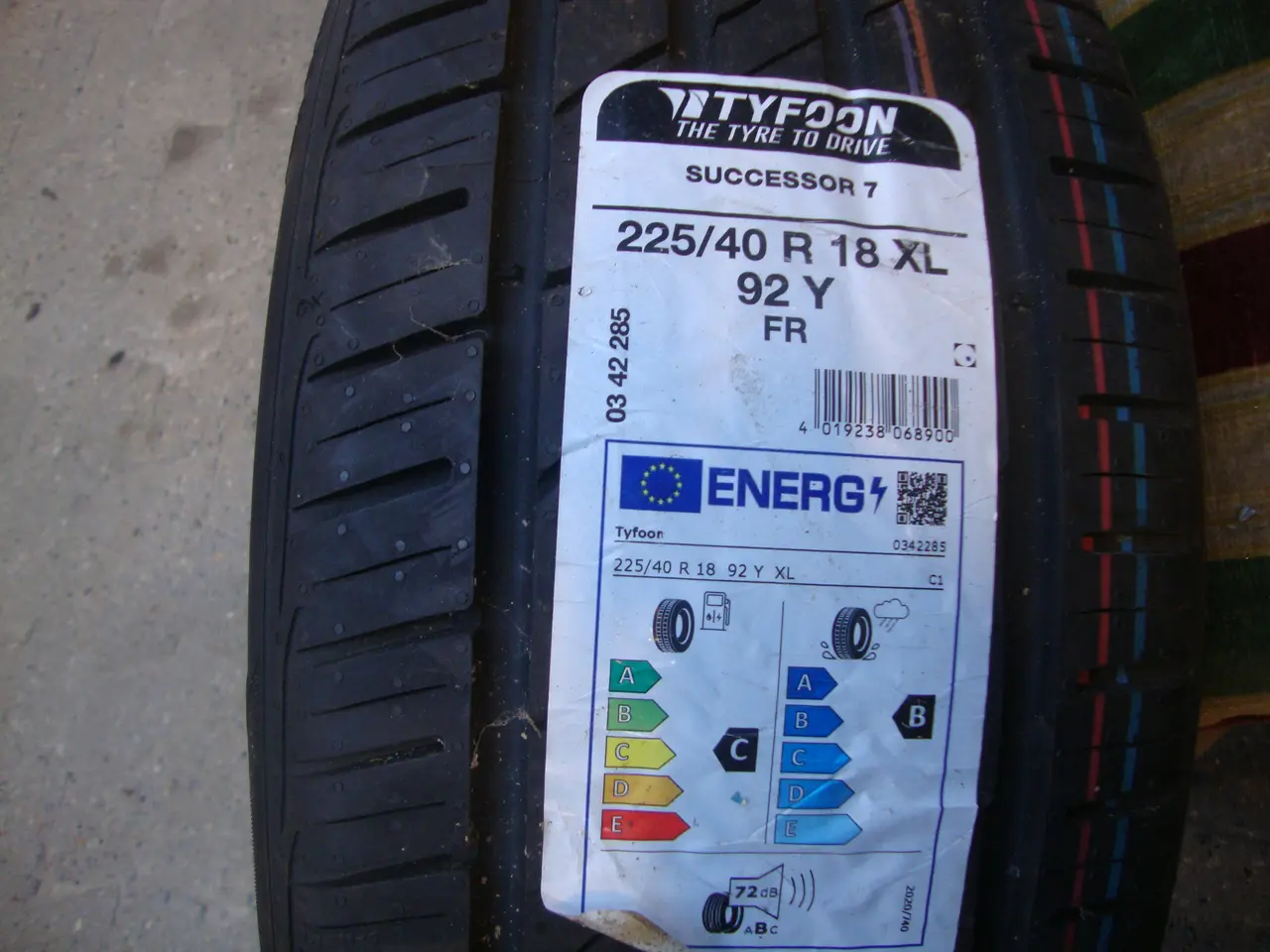 Billede 3 - ny dæk 225/40x18