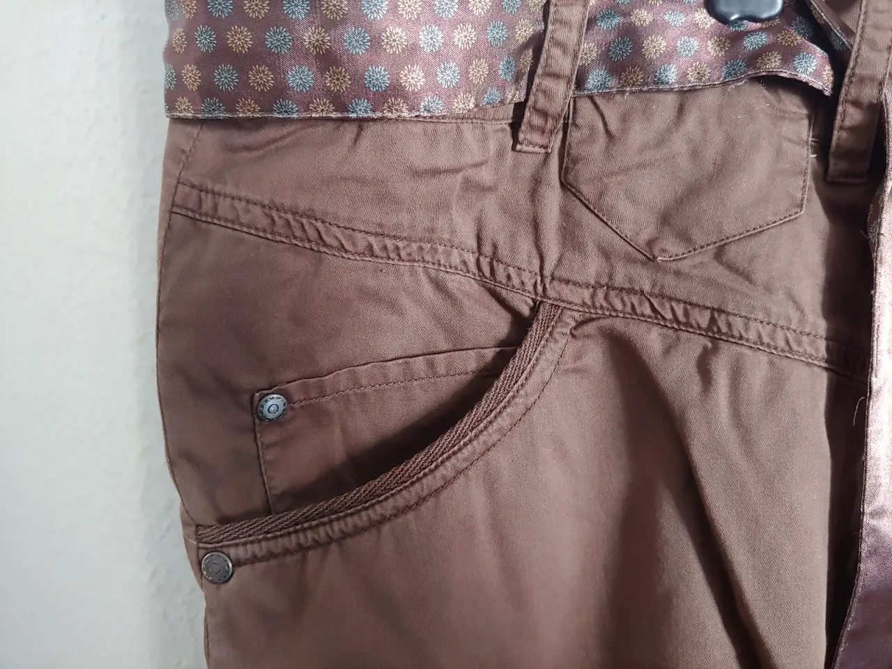Billede 3 - Plussize Shorts 2 forskellige par