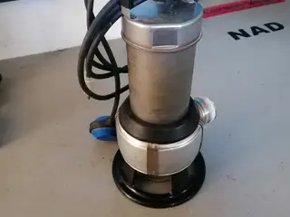 Grundfos AP35B.50.06.A.1.V