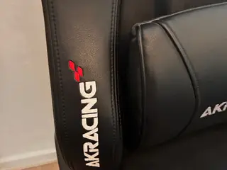 AK Racing gamerstol