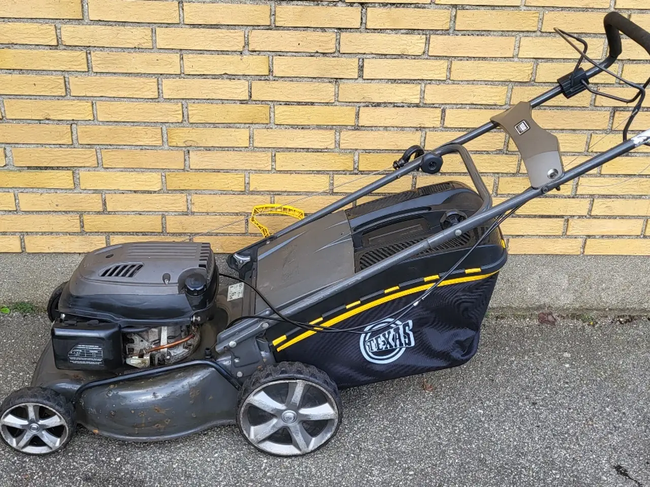Billede 1 - Plæneklipper Texas