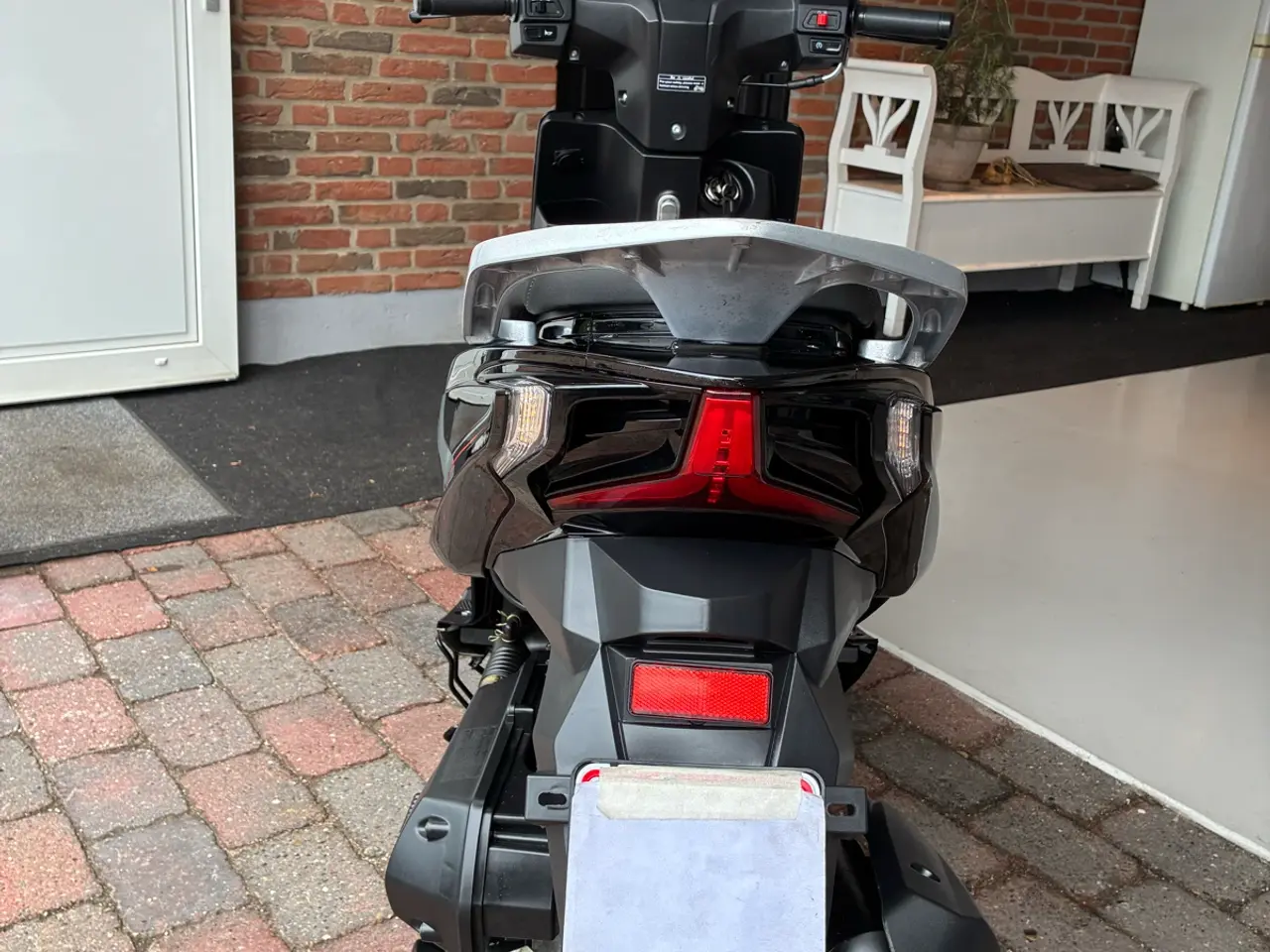 Billede 7 - Vga Street X 45 km 2025. 975 km