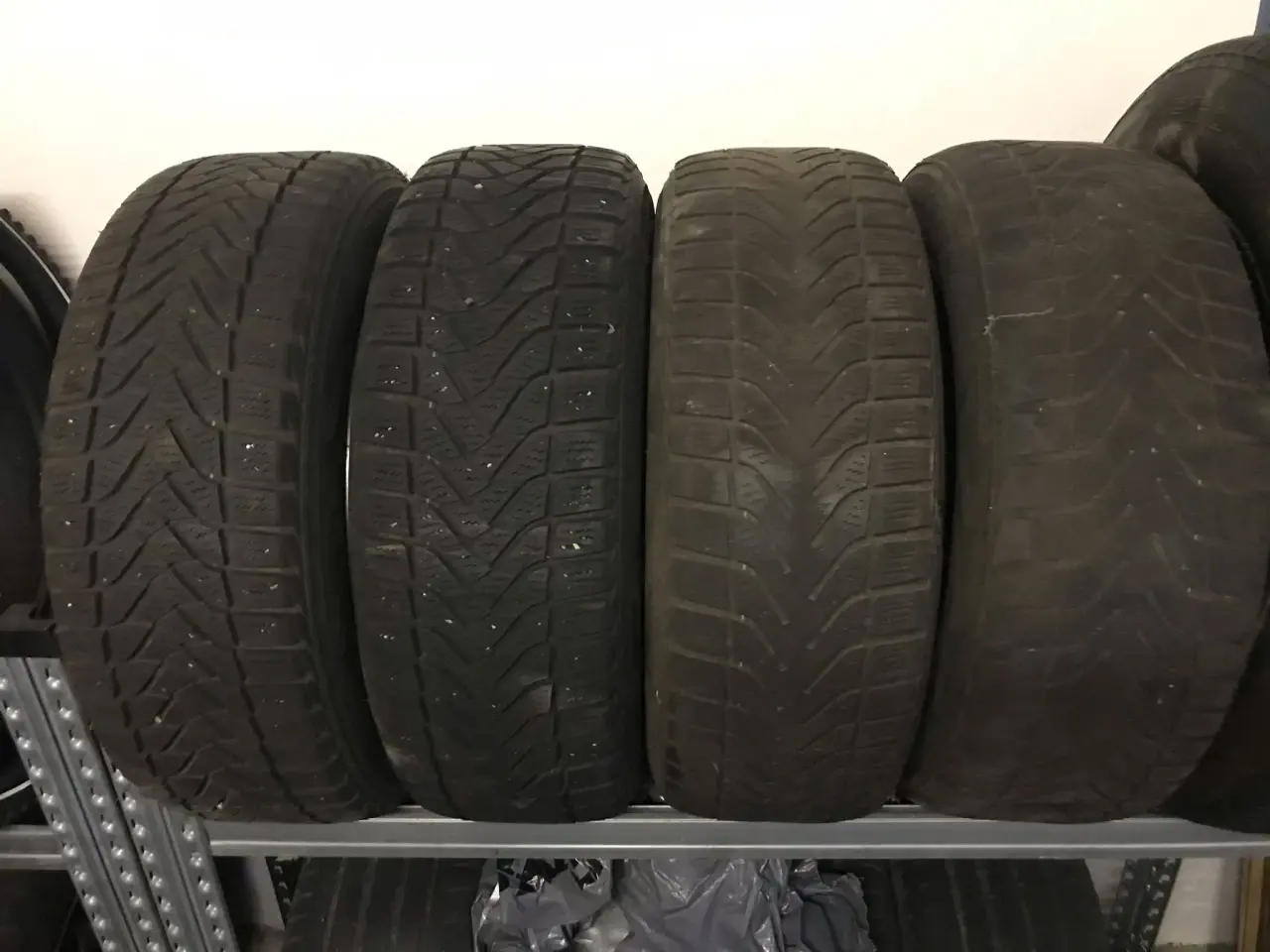 Billede 1 - Firestone winterhawk Skoda