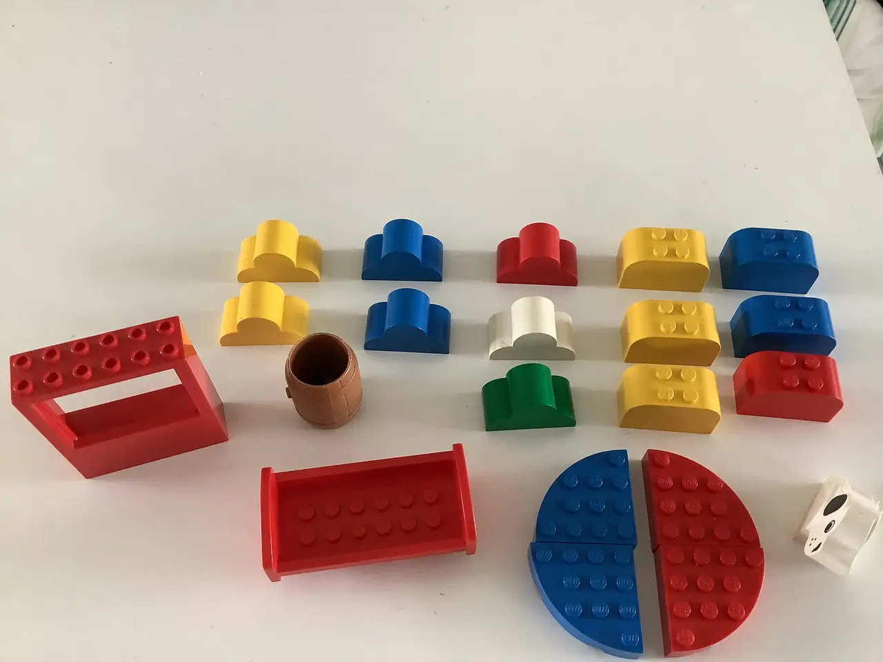 Billede 4 - Lego blandede klodser og figurer og Lego spand
