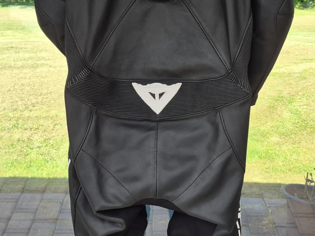 Billede 3 - Dainese Tosa 1pc læderdragt str. 54