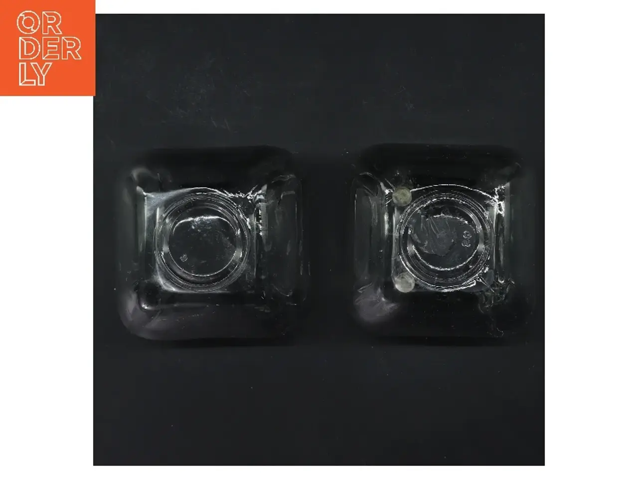 Billede 2 - Kvadratiske/firkantede Glaslysestager/potte (str. 2 stk 8,5x9 cm)