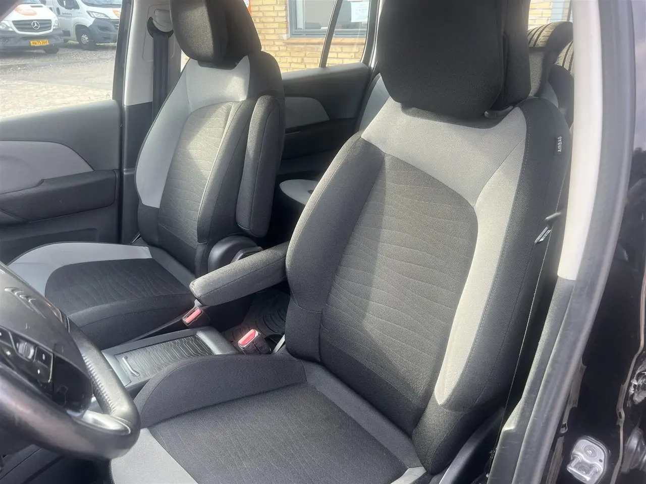 Billede 7 - Citroën Grand C4 Picasso 1,6 Blue HDi Intensive start/stop 120HK 6g