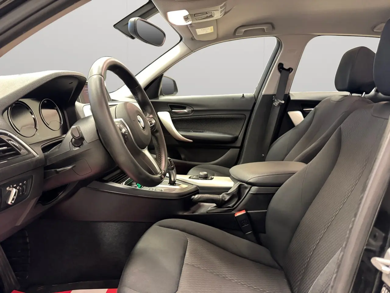 Billede 5 - BMW 118d 2,0 Advantage aut.