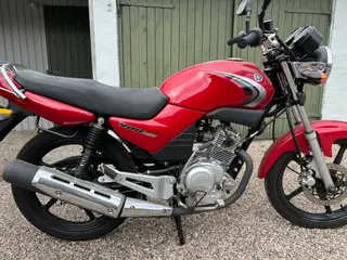 Yamaha YBR 125
