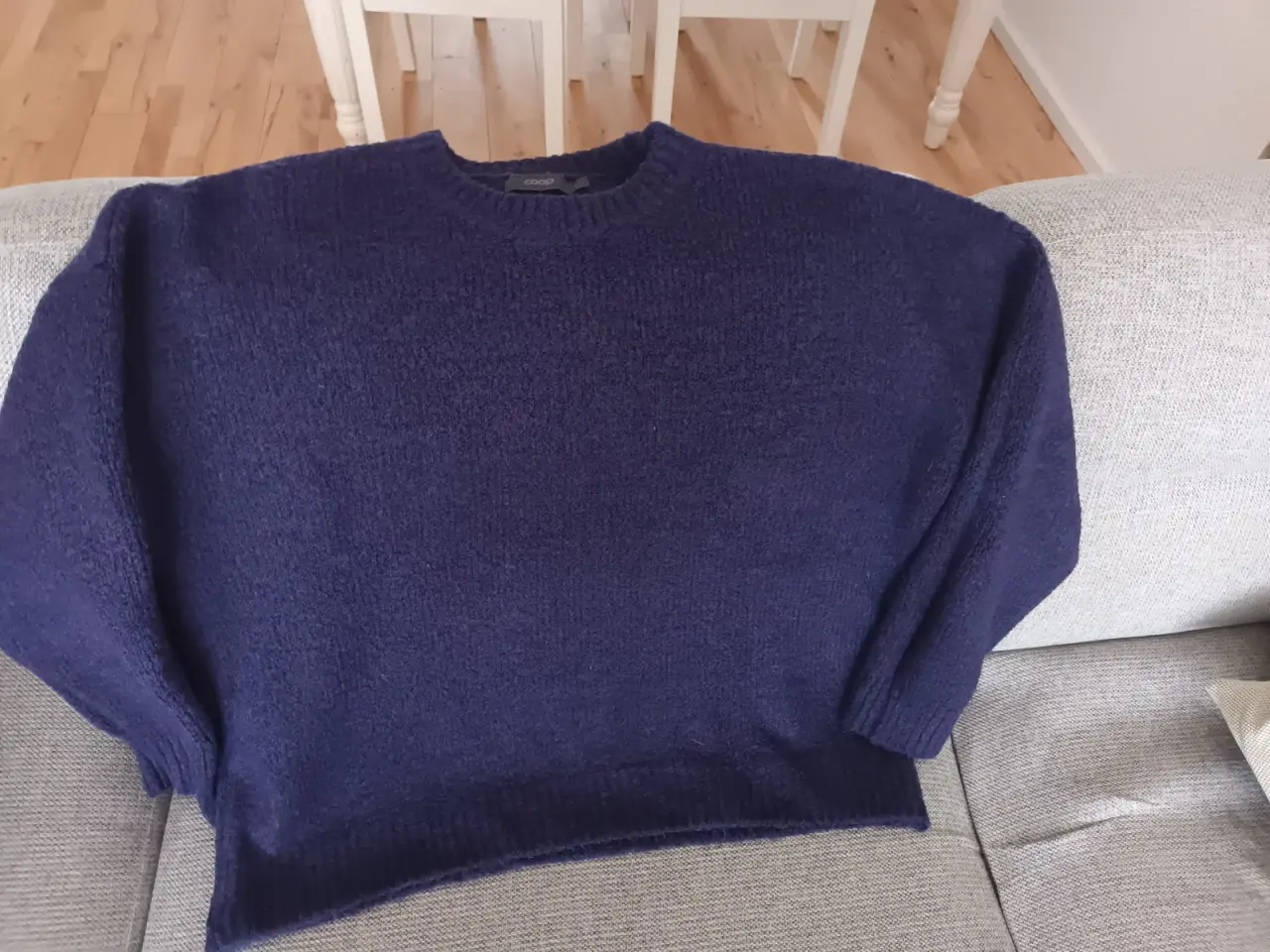 Billede 1 - Varm mørke lilla sweater str L