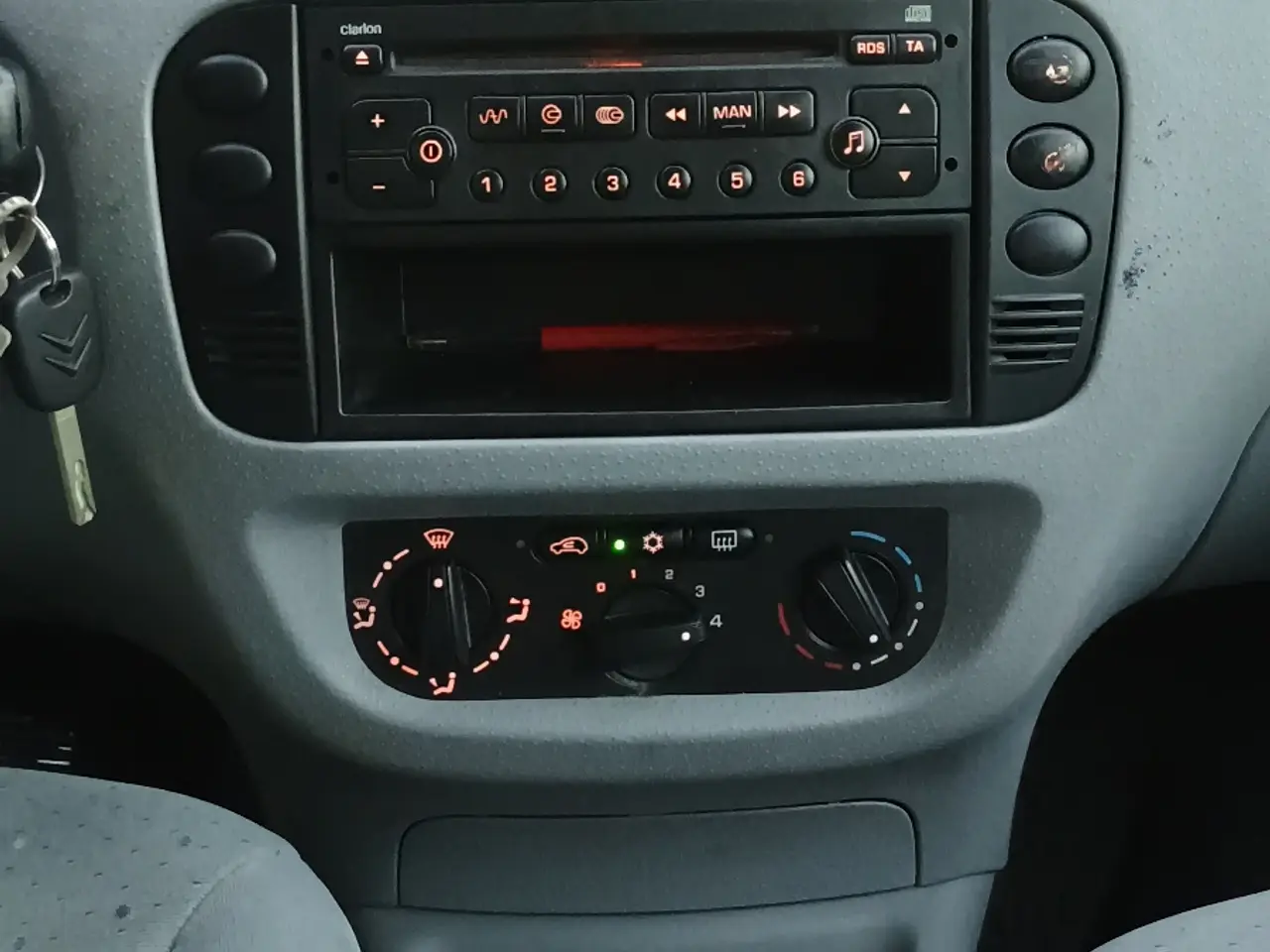 Billede 12 - Nysynet Citroën c3 med nummerplader 