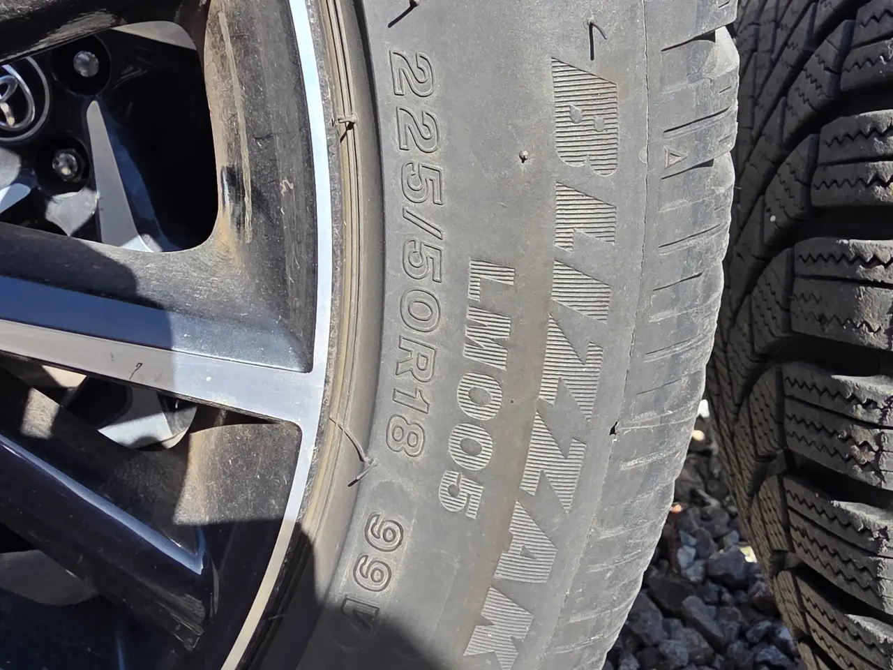 Billede 4 - Vinterhjul på alufælge, Toyota