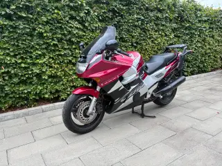 Velholdt Honda Cbr 1000f