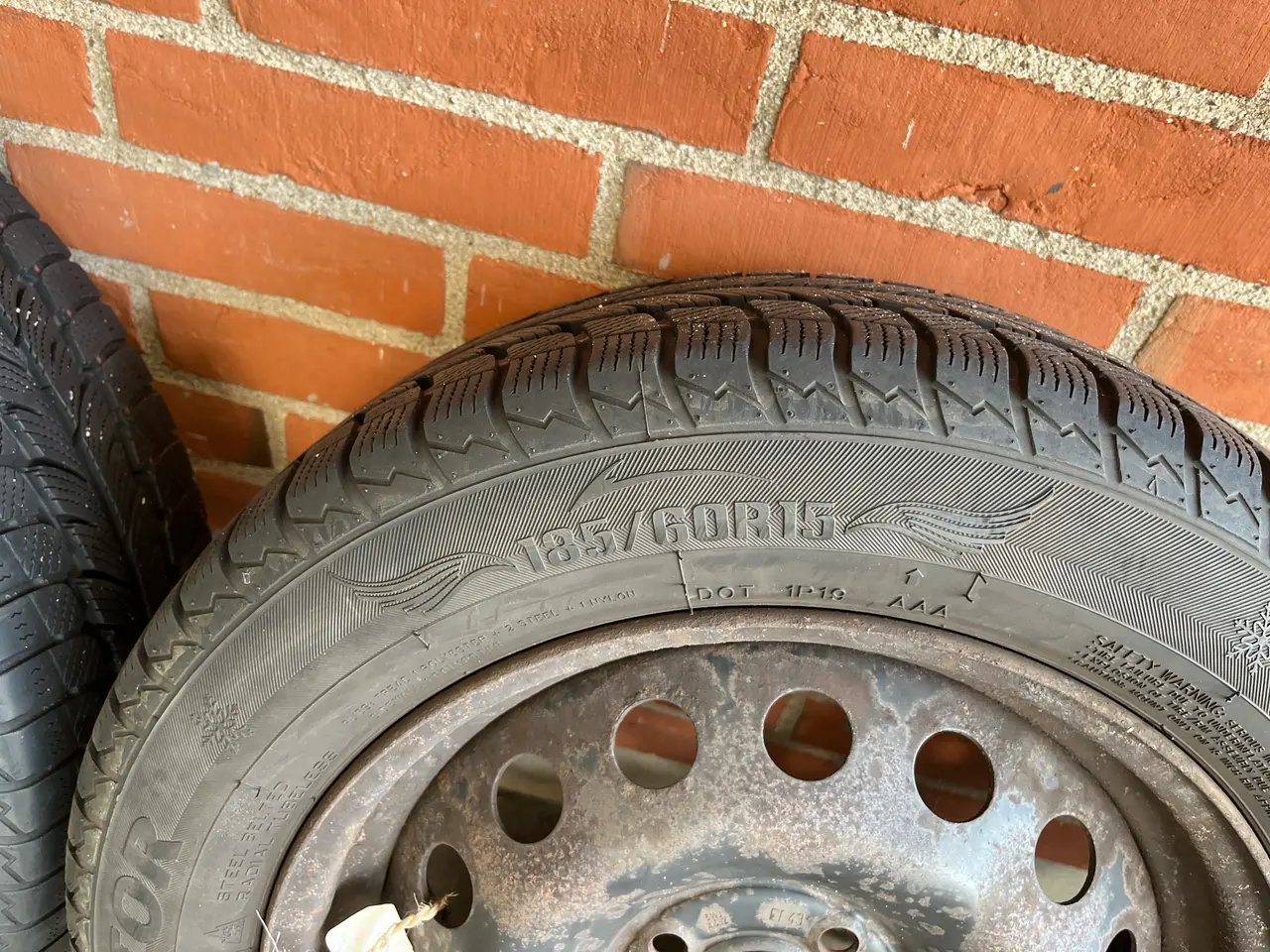 Billede 3 - Renault Clio lll Vinterhjul