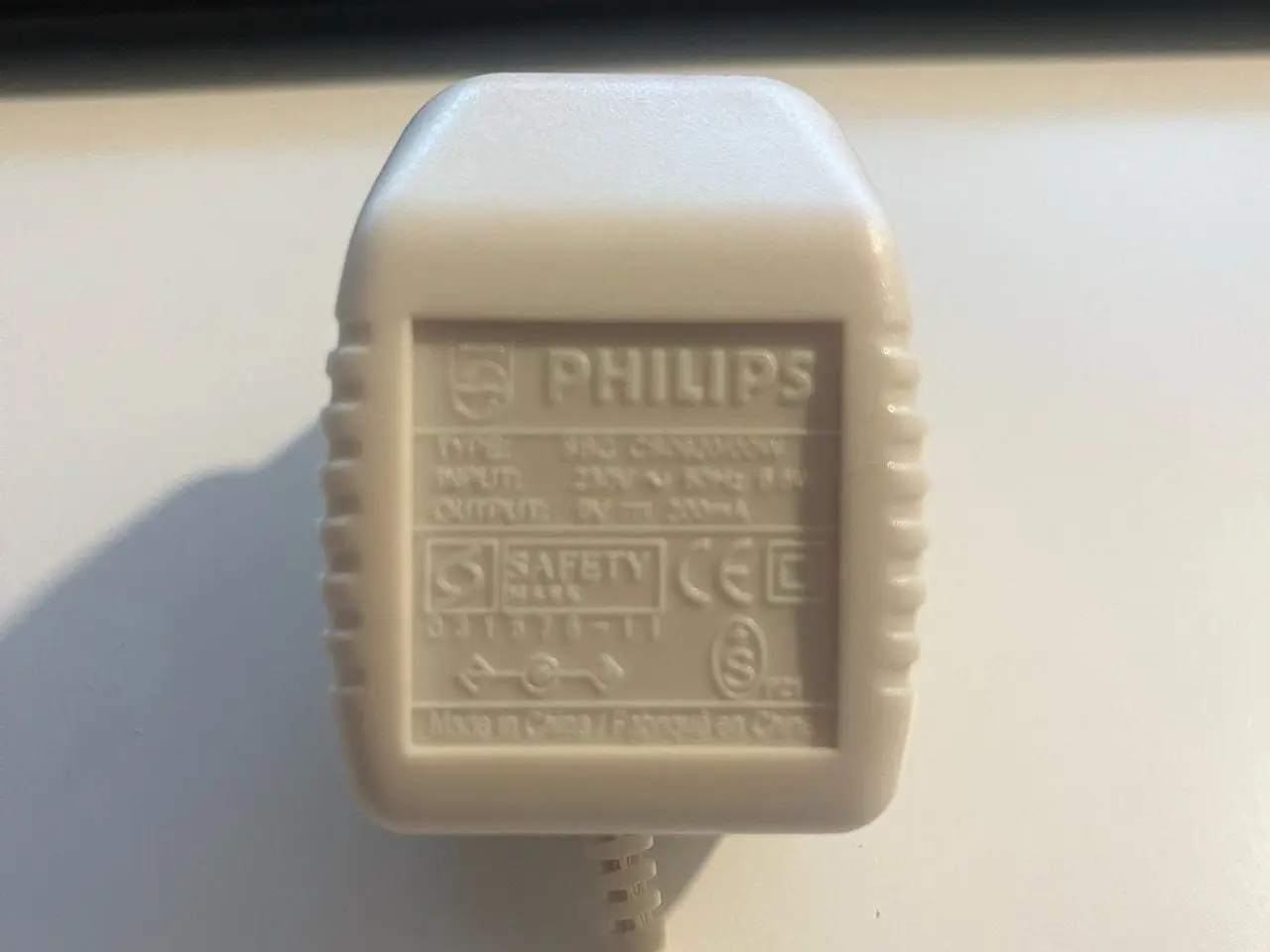 Billede 2 - Philips strømforsyning 9V 200mA