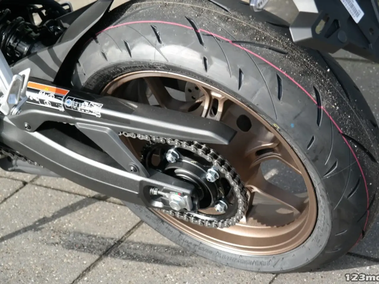Billede 28 - Honda CB 650 R E-Clutch MC-SYD BYTTER GERNE