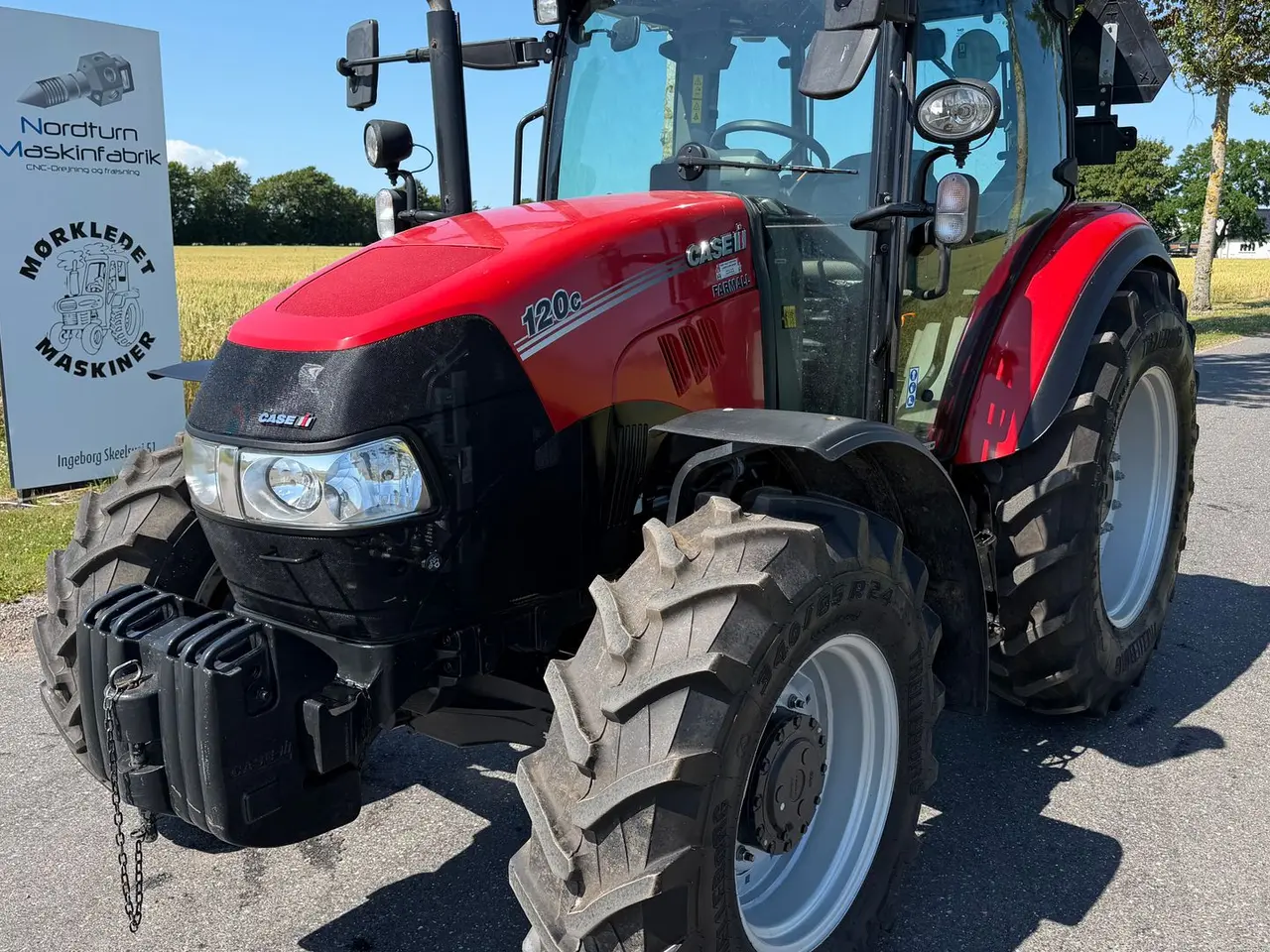 Billede 1 - Case IH Farmall 120C Let brugt traktor, kun 577 timer - Vendegear og Aircon