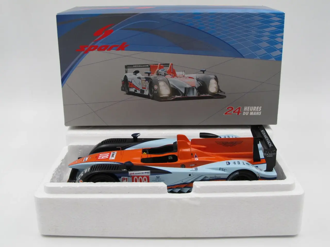 Billede 2 - 2011 Aston Martin AMR-One #009 - 1:18