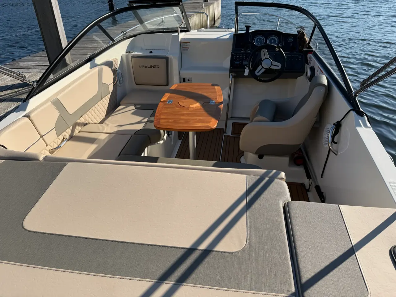 Billede 7 - Bayliner VR5 cuddy