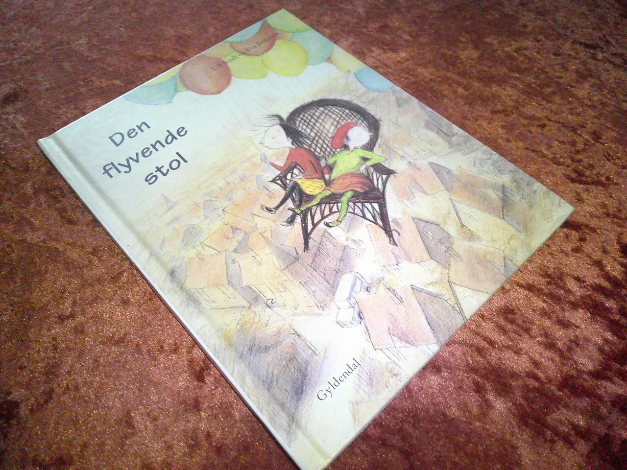 Billede 1 - Den flyvende stol, Ulf Sindt