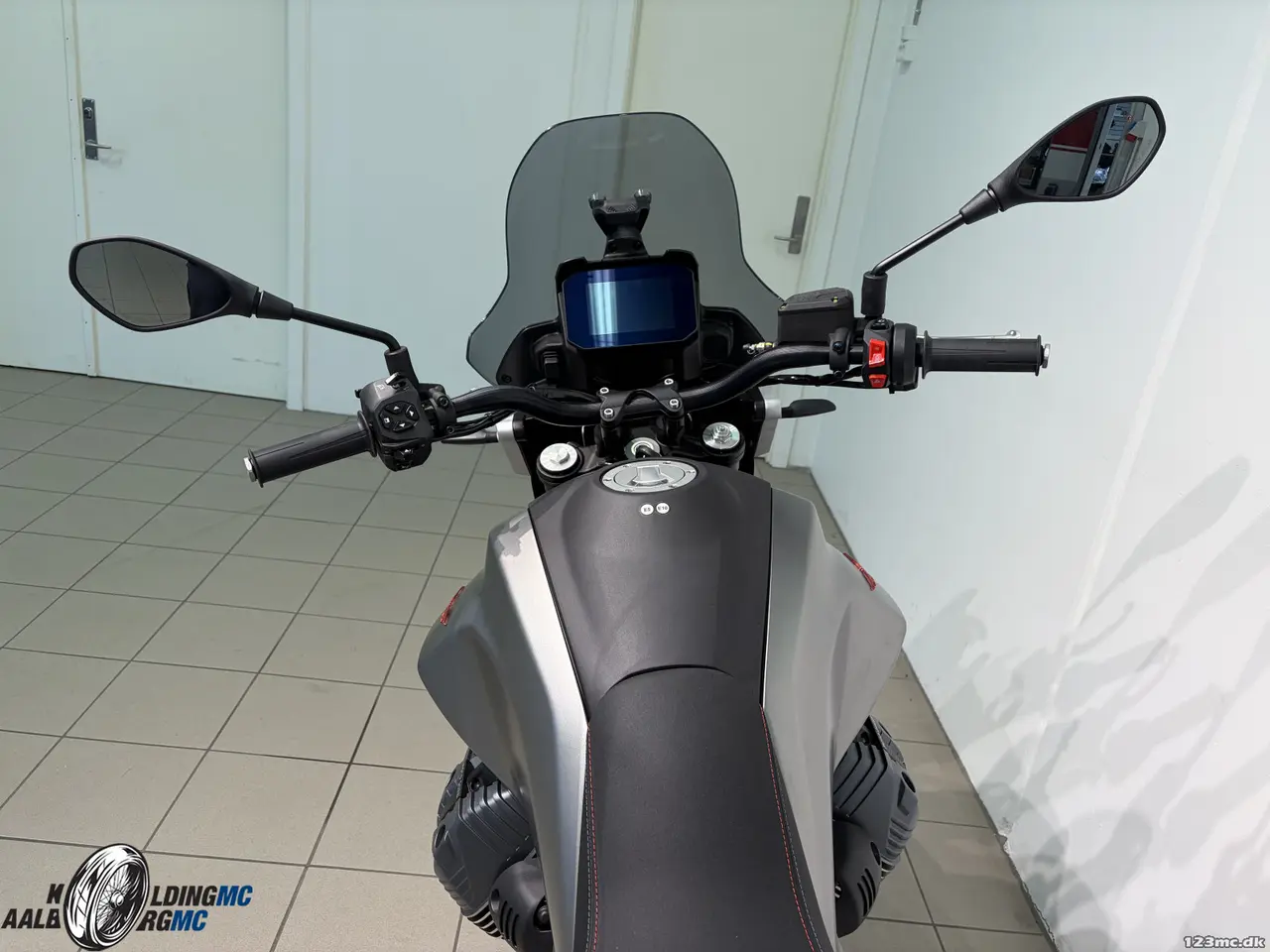 Billede 5 - Moto Guzzi V85 Strada GRIGIO BRERA