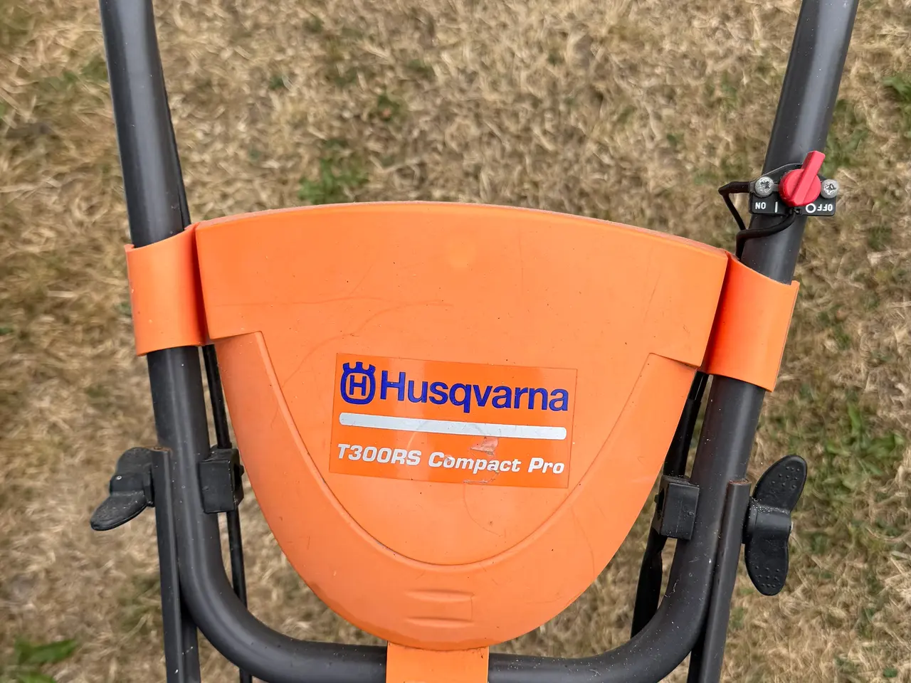 Billede 2 - Husqvarna T300RS Compact Pro lille havefræser