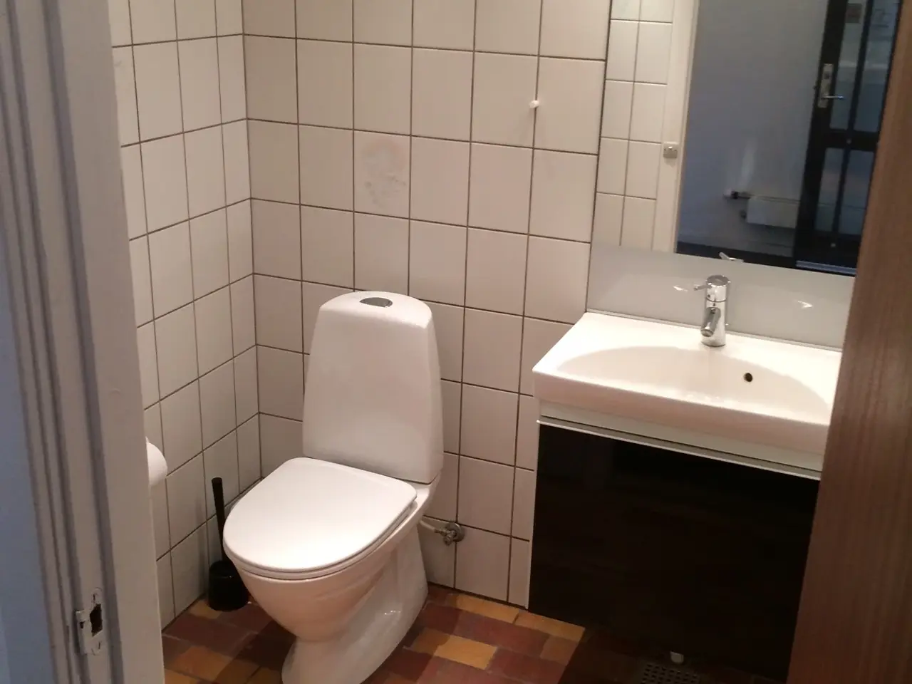 Billede 2 - Produktion/Lagerlokaler samt 100m2 kontor centralt Stenløse