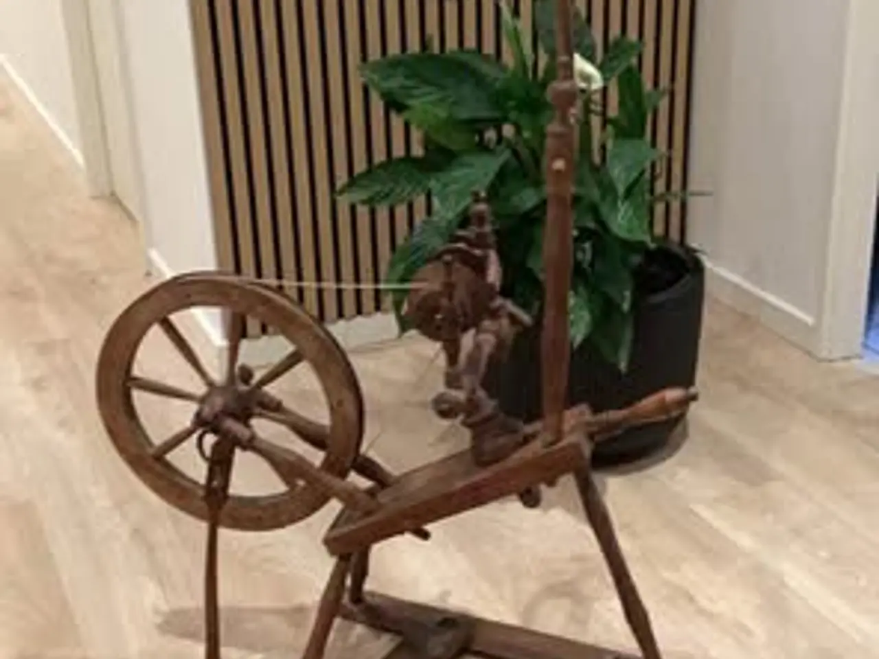 Billede 1 - Antik Spinrokke