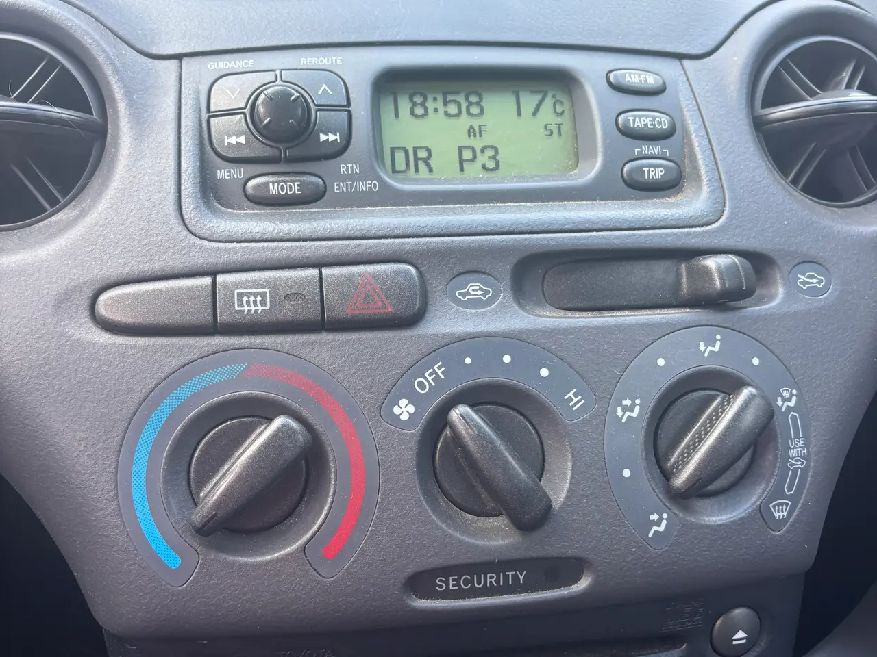 Billede 3 - Toyota Yaris 1,3 – 2002 – kun 139.971 km