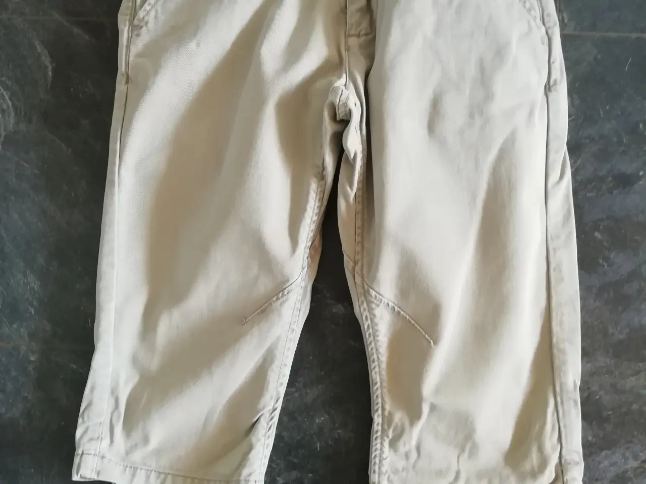 Billede 1 - shorts str. 152