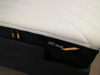 Tempur Pro Plus Coolquilt i Medium Firm