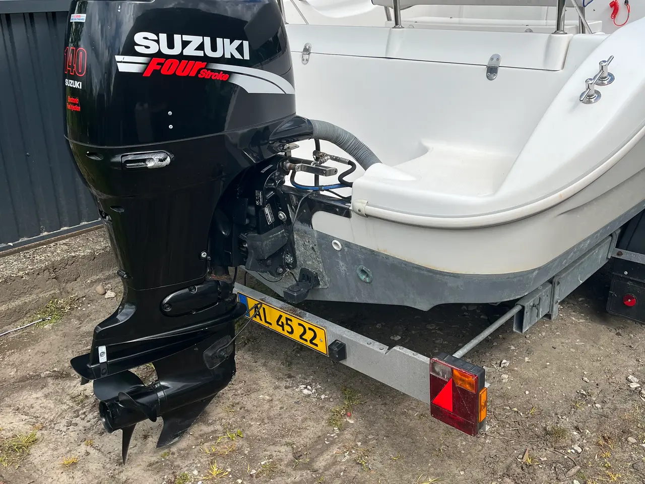 Billede 11 - Styrpultsbåd Janmor 530, 140 hk, bådtrailer m spil