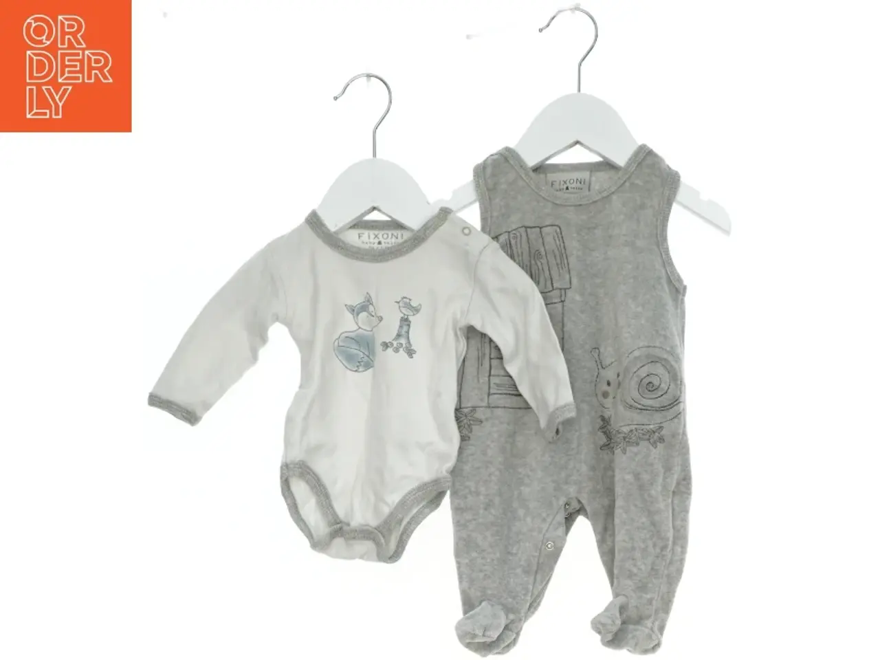 Billede 1 - Babysæt med bodystocking og heldragt fra Fixoni (str. 56)