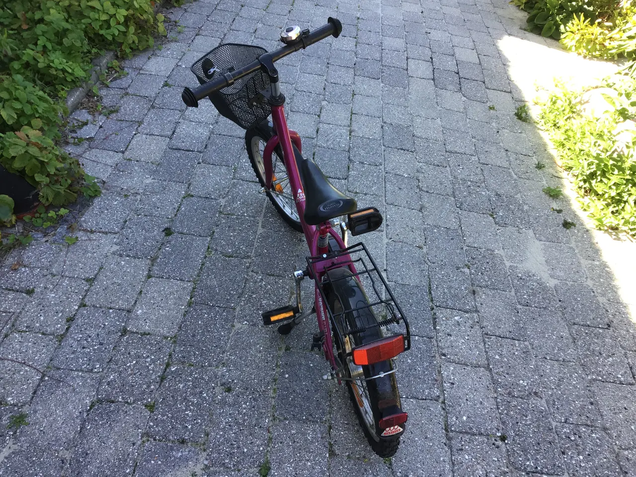 Billede 2 - Børnecykel Str. 3-5 år