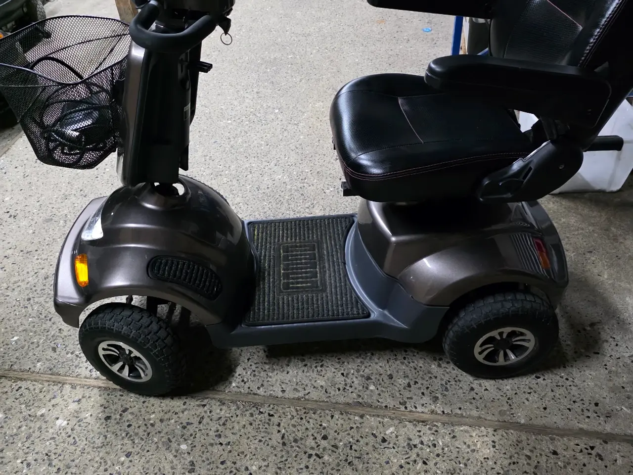 Billede 2 - MEGET FIN ELSCOOTER.
