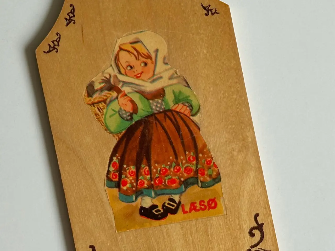 Billede 2 - Vintage dansk souvenirplatte, Læsø