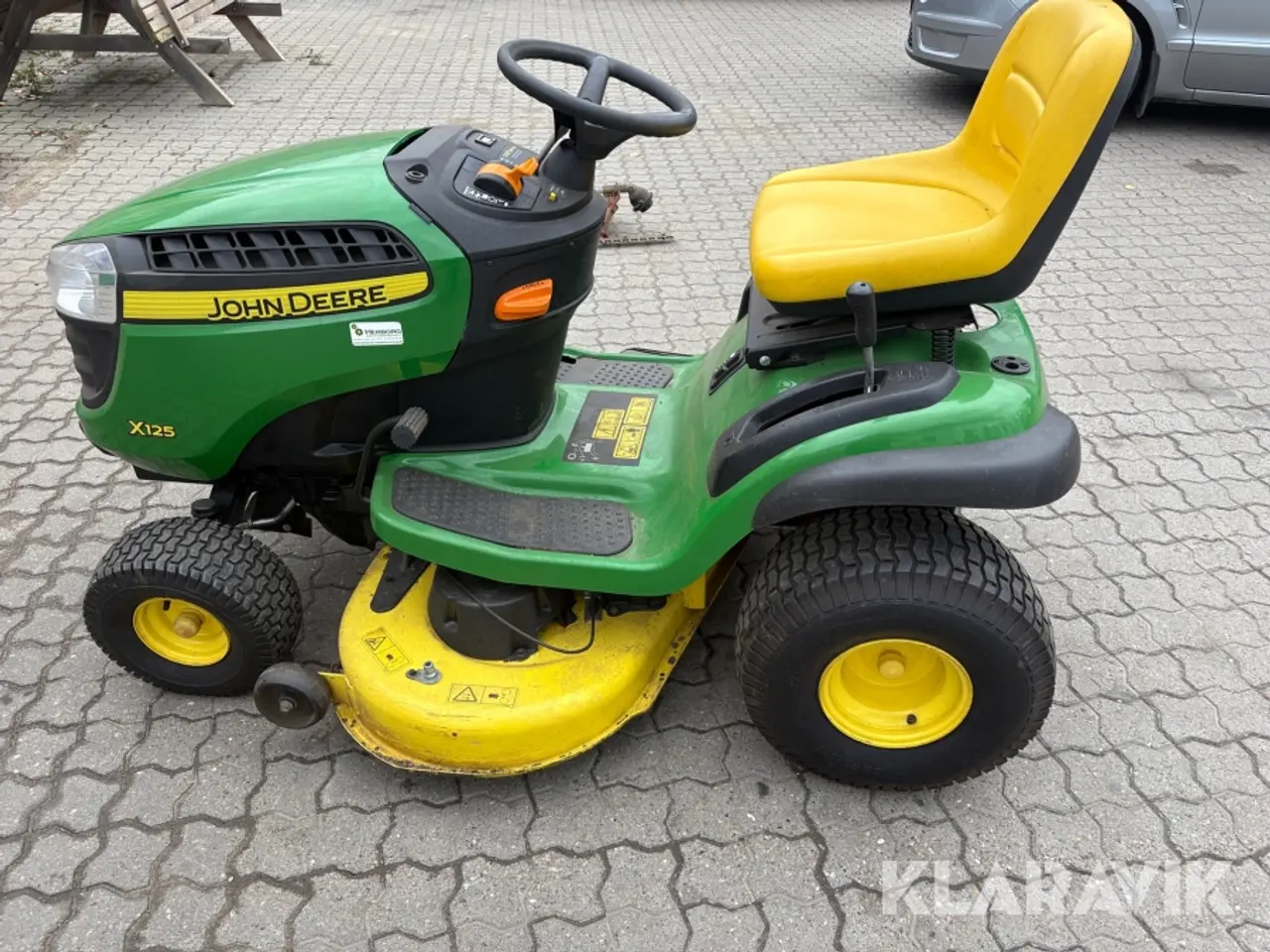 Billede 7 - Græsslåmaskine John Deere X125 tractor