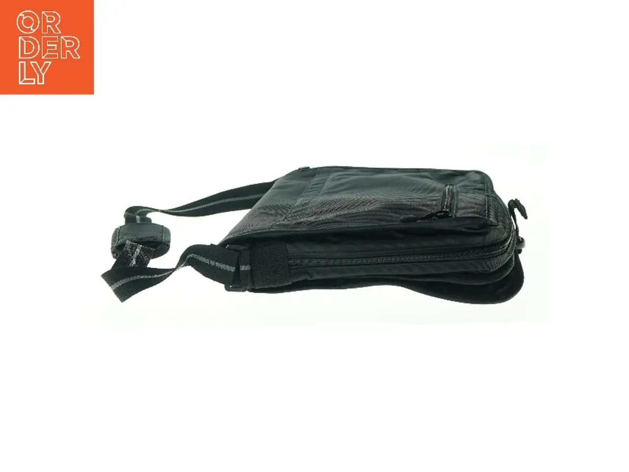 Billede 4 - Computertaske fra Solo (str. LB:44x31cm)