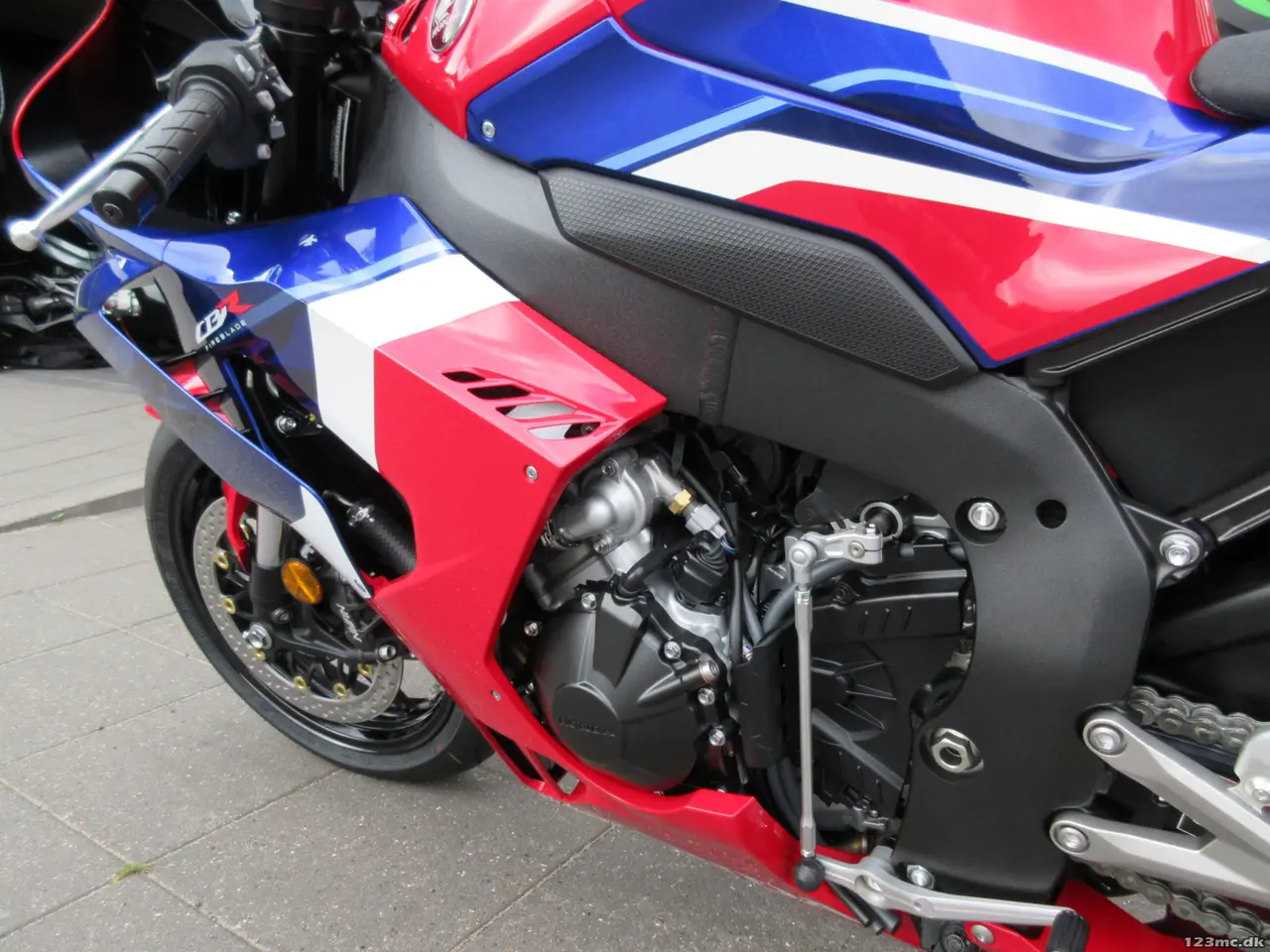 Billede 24 - Honda CBR 1000 RR-R Fireblade MC-SYD BYTTER GERNE 5 ÅRS FABRIKS GARANTI
