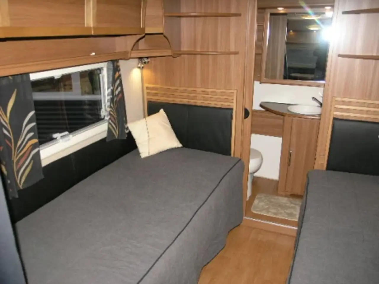 Billede 8 - Kabe Safir 600 E TDL KS