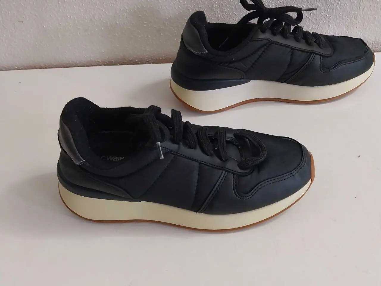 Billede 1 - LC Waikiki sneakers str 37