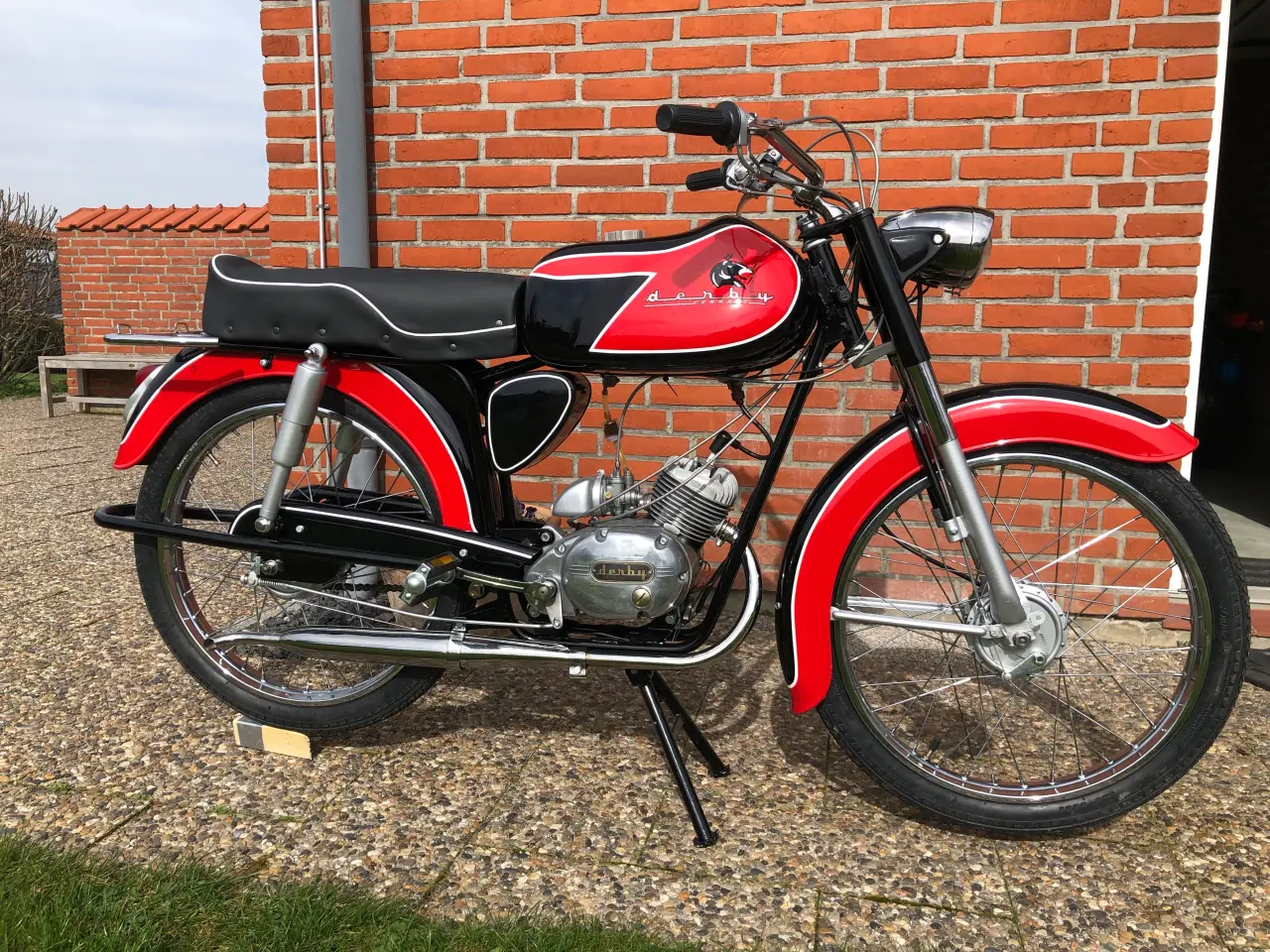 Billede 1 - Derby Ferrari Sport