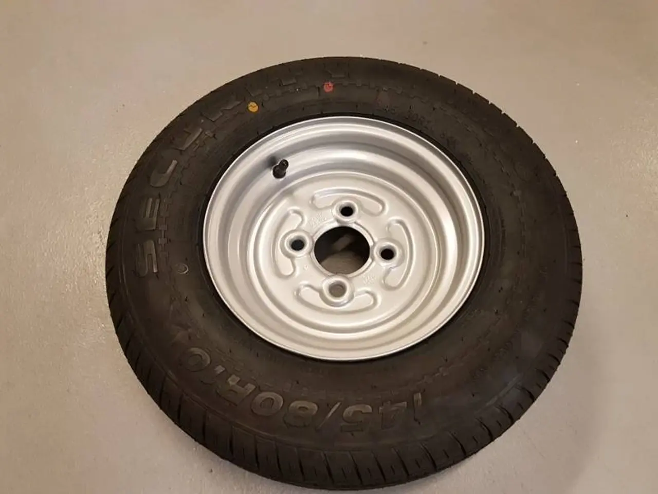 Billede 1 - 145/80R10 Hjul