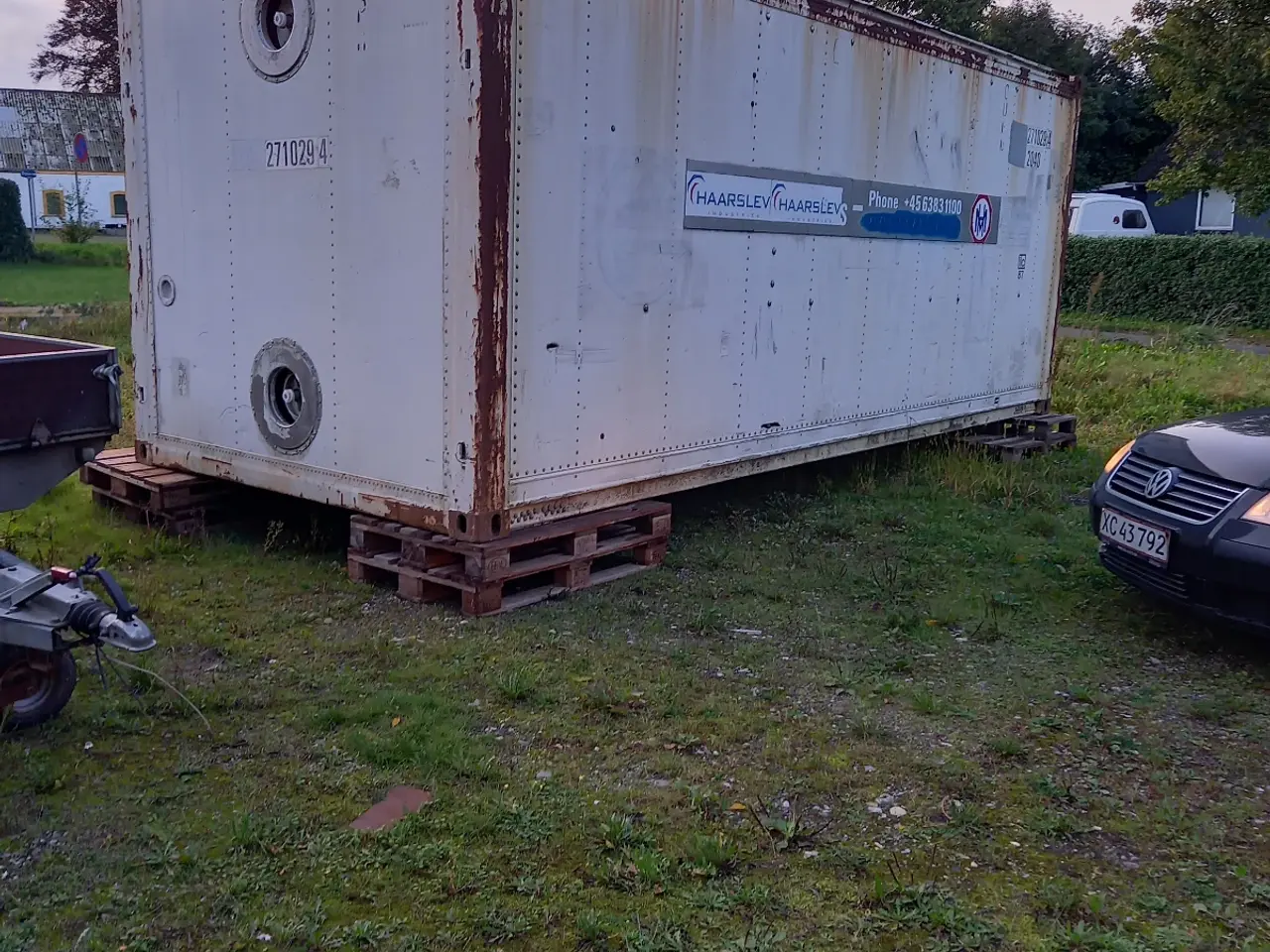 Billede 1 - 20 fods container isoleret