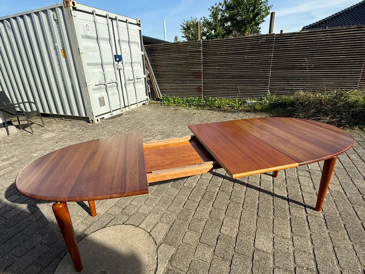 Billede 14 - Dansk retro massivt træ spisebord m\ tillægspader