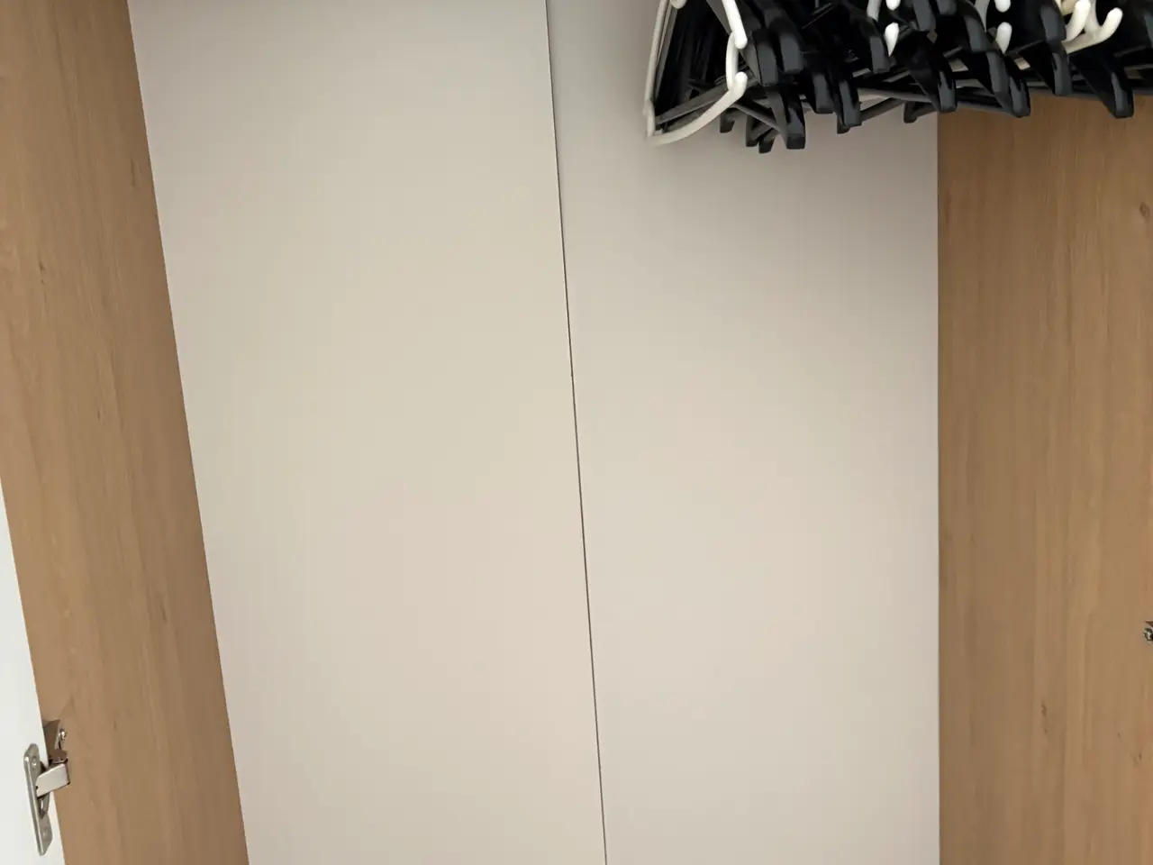 Billede 1 - Garderobeskab model billund