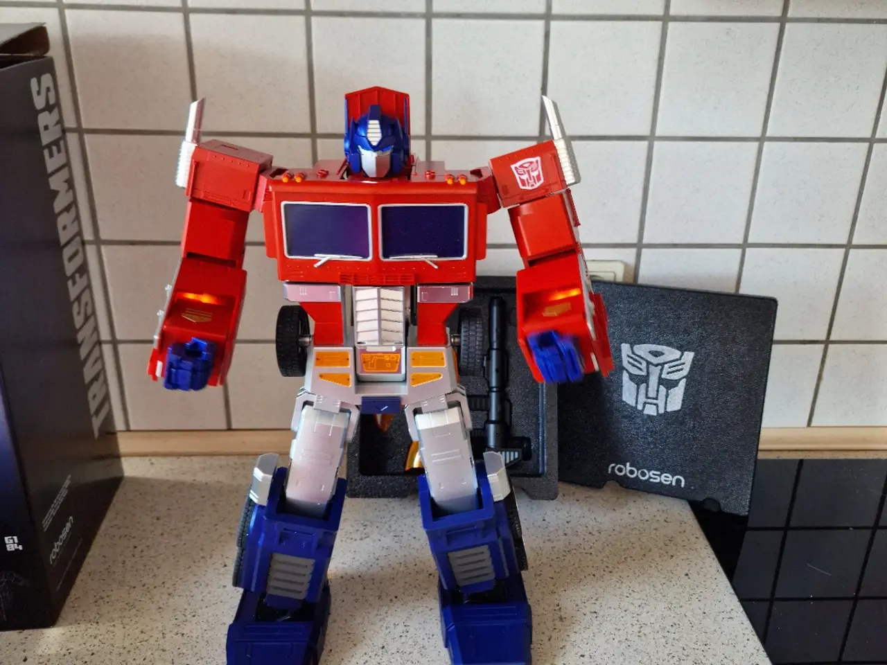 Billede 10 - Robosen Optimus Prime Elite