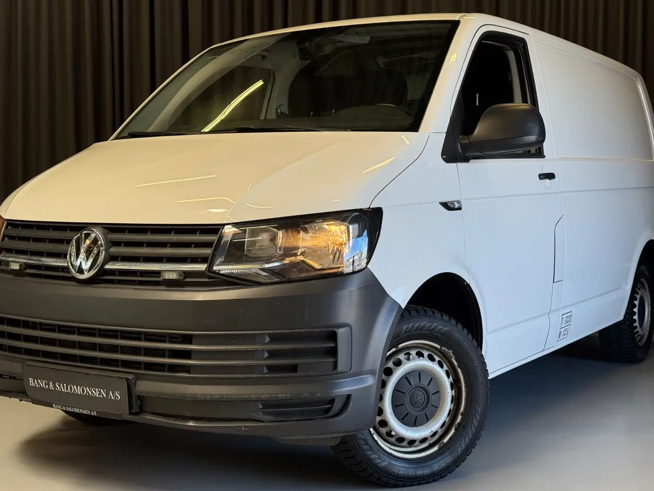 Billede 2 - VW Transporter 2,0 TSi 150 Kassevogn kort