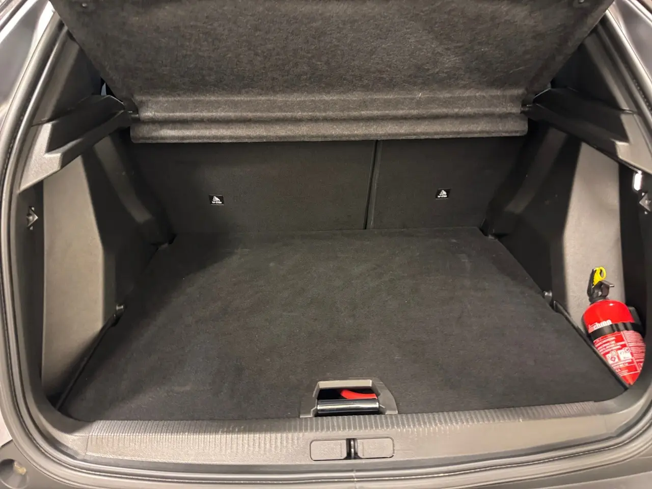 Billede 13 - Peugeot e-2008 50 Allure Pack