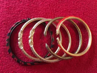 Diverse armbånd til salg